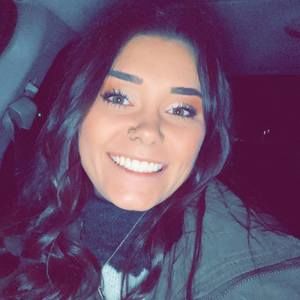 Meet your Posher, Alyson